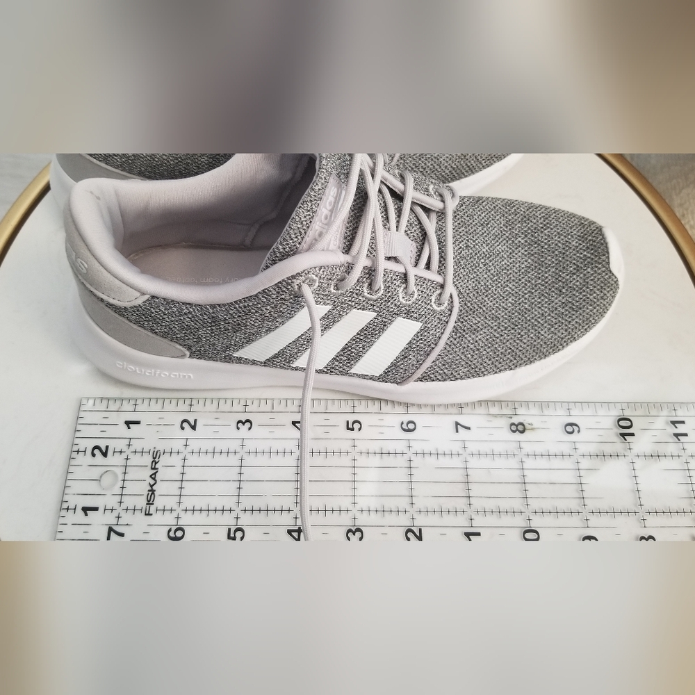 Adidas woman size 6 - Picture 4 of 5